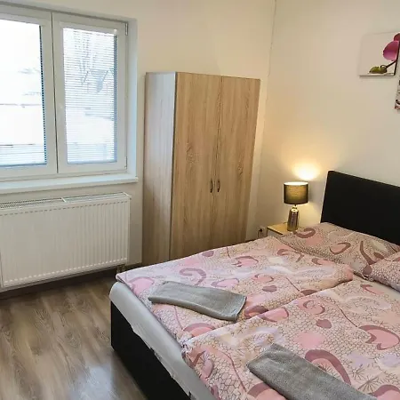 Kvetinove Orchidej Apartment Ceska Lipa